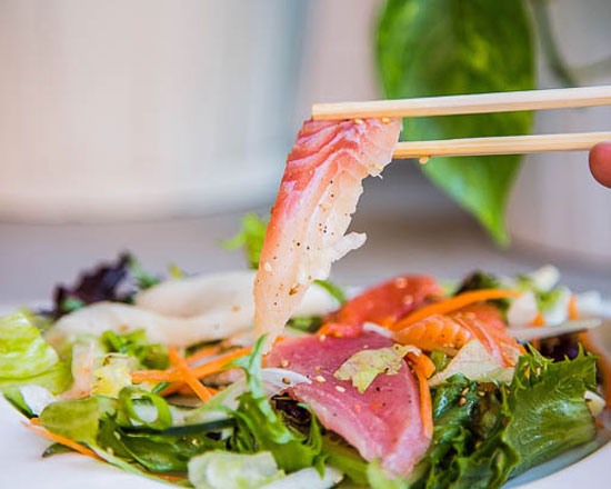Order Sashimi Salad in Garlic Dressing food online from Shinsen store, New York on bringmethat.com