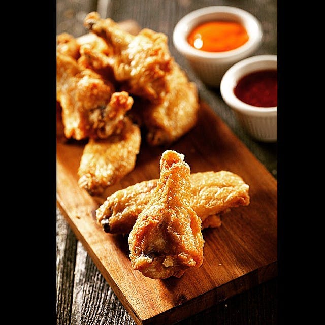 Order Boneless Wings - 5 Pieces food online from Pats Select Pizza | Grill store, Gloucester on bringmethat.com