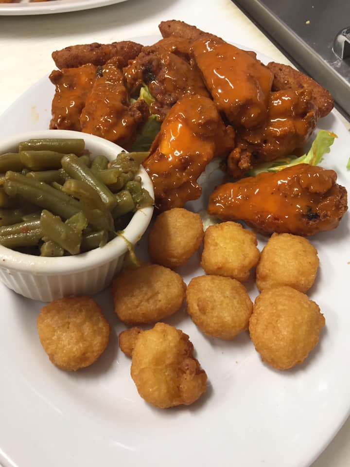 Order Chicken Wings food online from Sibley Bar-B-Q store, Chester on bringmethat.com