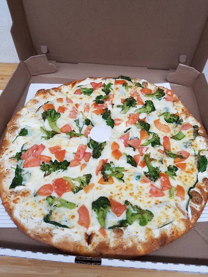 Order Supreme White Pizza food online from Pizza Pi store, Delmar on bringmethat.com