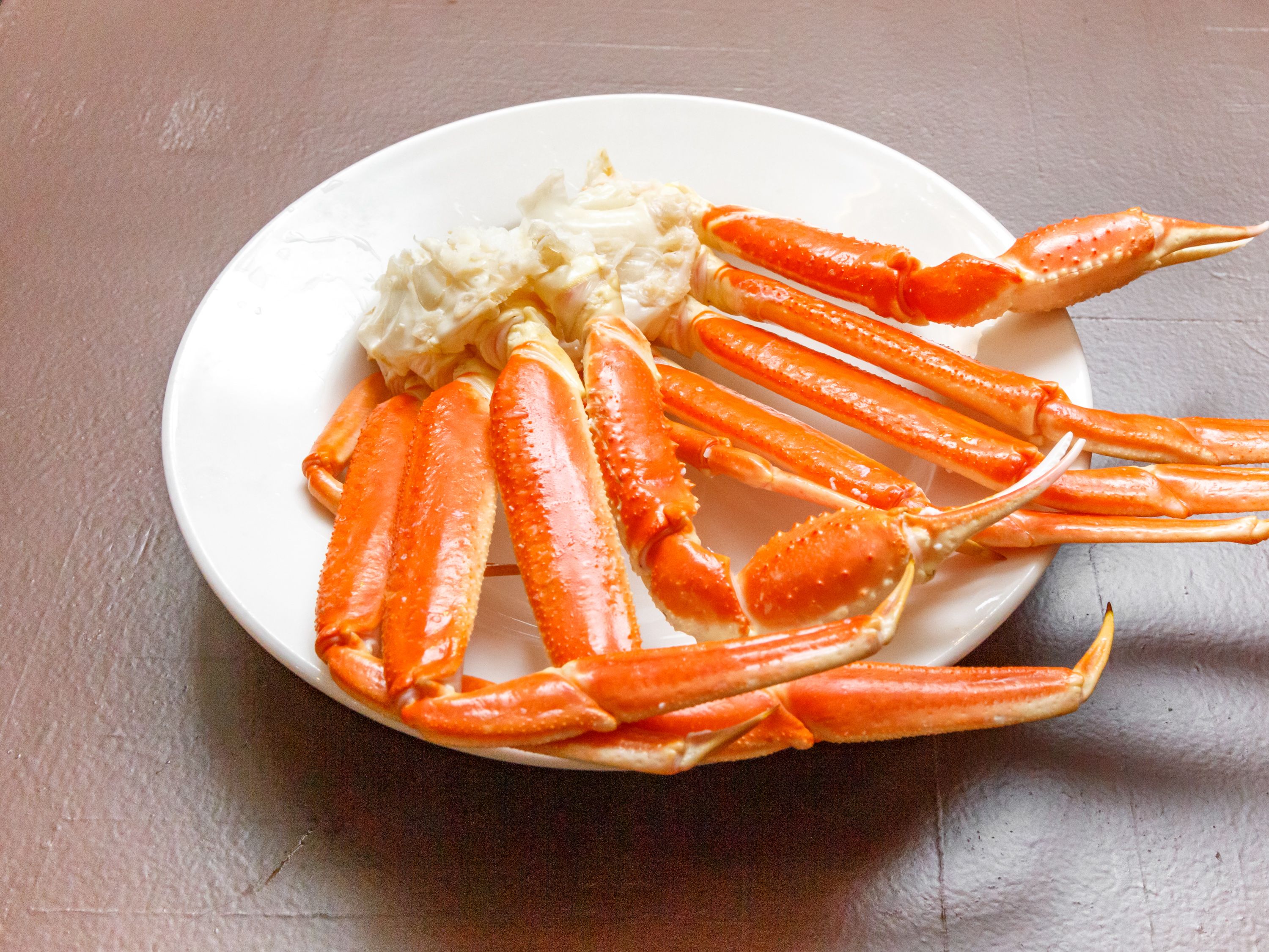 Order C3. 1/2 LB Snow Crab Legs  food online from Ocean Treasures store, Pittsburgh on bringmethat.com