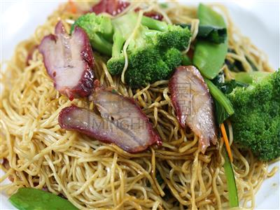 Order BBQ Pork Lo Mein food online from MingHin Cuisine - Lakeshore East store, Chicago on bringmethat.com