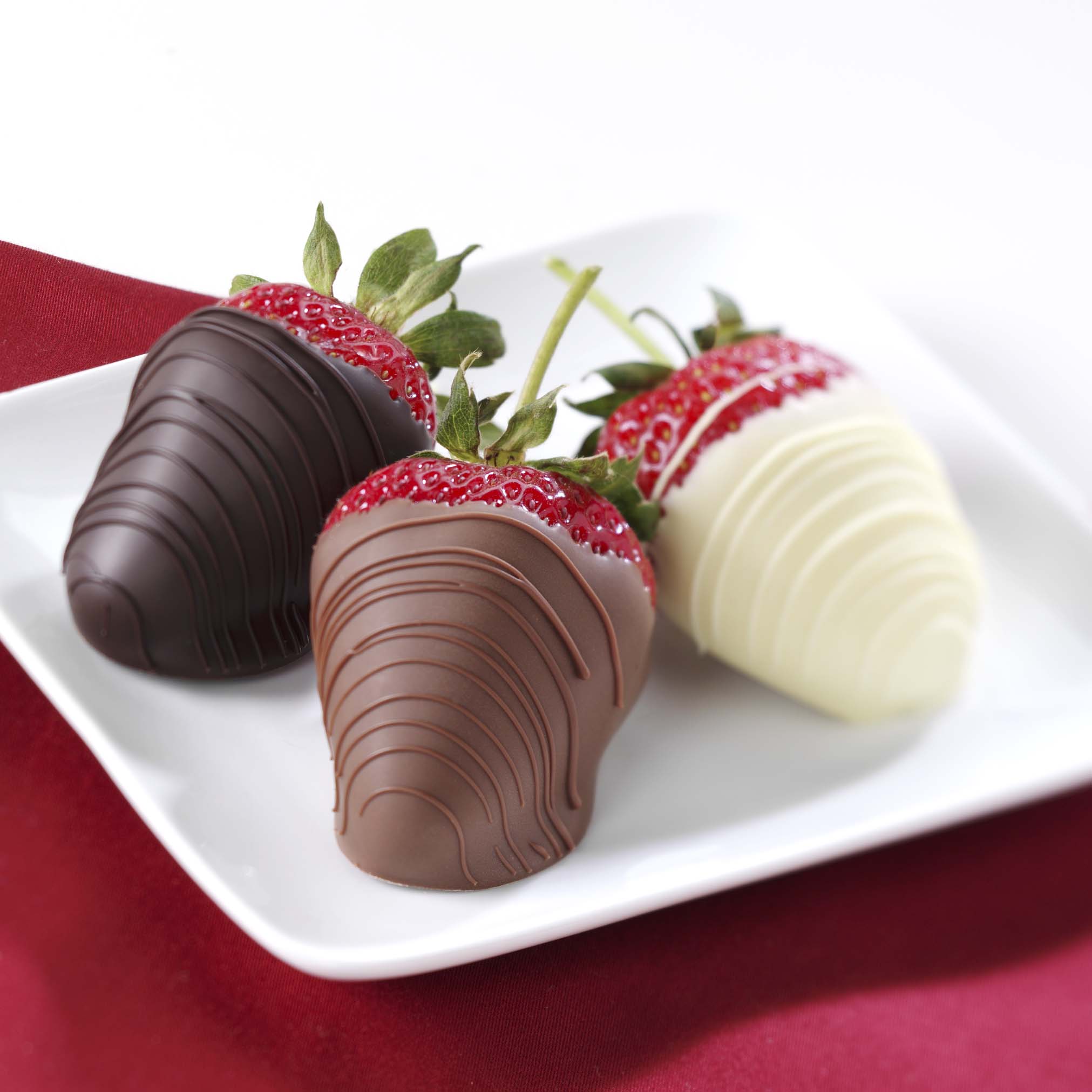 Order Variety pack of Chocolate Covered Strawberries food online from Russell Stover Chocolates store, Omaha on bringmethat.com