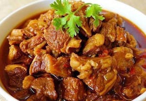 Order Braised Beef 红烧牛肉 food online from Fine China store, Lansing on bringmethat.com
