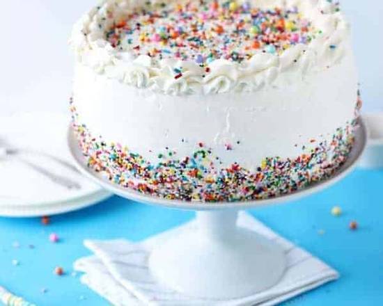 Order Special Designed Birthday Cake (8" feeds 6-8 people) food online from Ny Popcorn store, New York on bringmethat.com