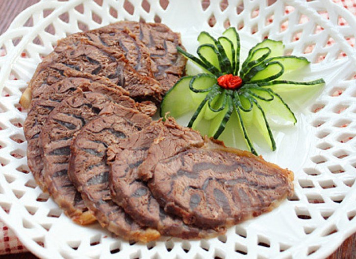 Order Sliced Stewed Beef  （cold dish) 卤牛肉 food online from Shanghai Bistro store, Woodland Hills on bringmethat.com