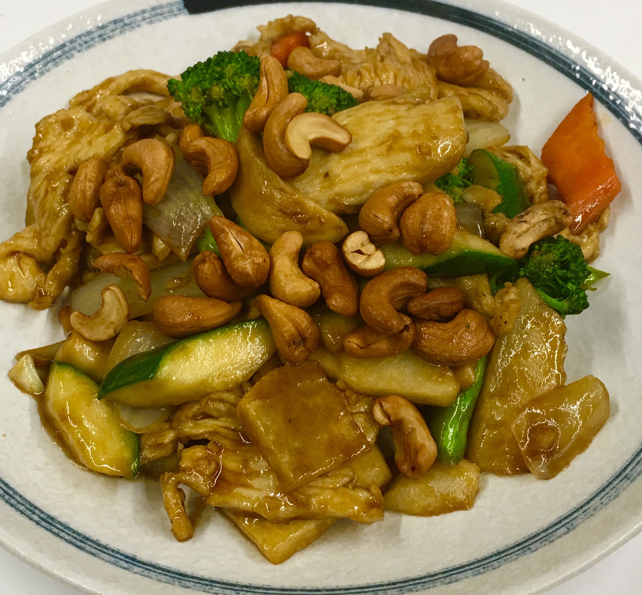 Order G2. Cashew Chicken food online from Mandarin House Sf store, San Francisco on bringmethat.com