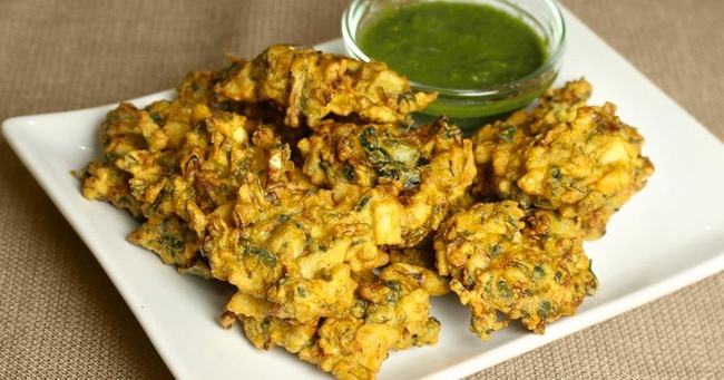 Order Vegetable Pakora food online from Mainland India Restaurant store, Niles on bringmethat.com