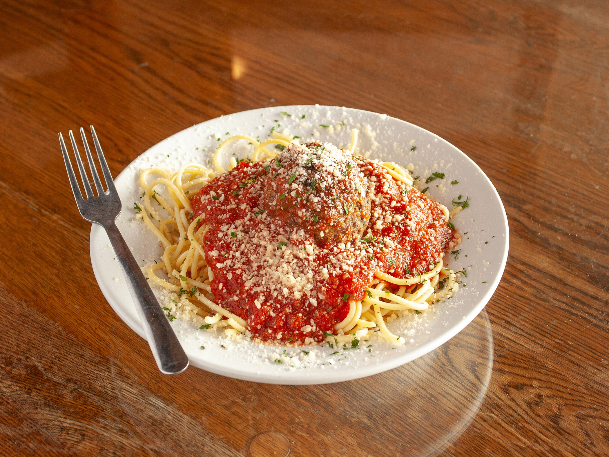 Order Spaghetti con Polpette food online from Rizzo's Bar and Grill store, Wentzville on bringmethat.com