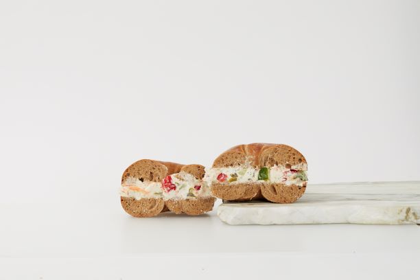 Order Low-Fat Veggie Cream Cheese Sandwich food online from Murray's Bagels store, New York on bringmethat.com