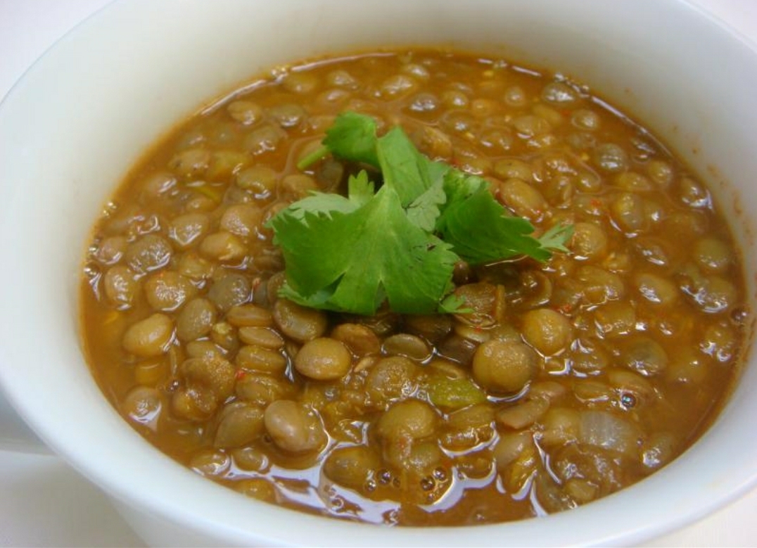 Order lentil Soup 16oz food online from Roma Pizza store, Brooklyn on bringmethat.com