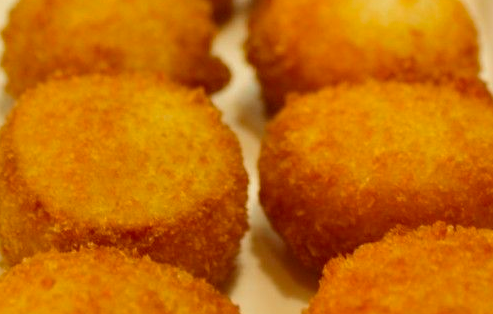 Order 10 Fried Scallops food online from Gourmet Cajun Seafood & Grill store, Allentown on bringmethat.com