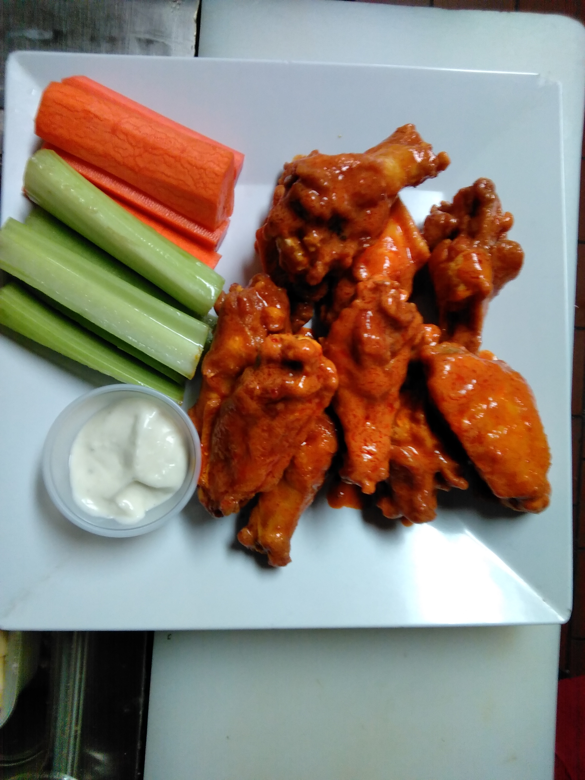 Order 10 Buffalo Wings food online from Taste of Italy Pizza store, Corona on bringmethat.com
