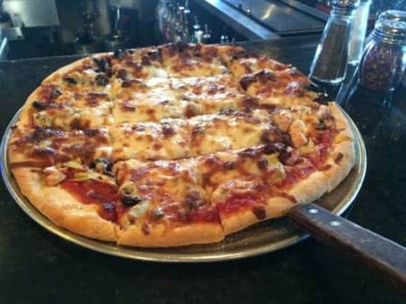 Order Rob's Choice Pizza food online from Salerno Pizzeria & Sports Bar store, Hodgkins on bringmethat.com