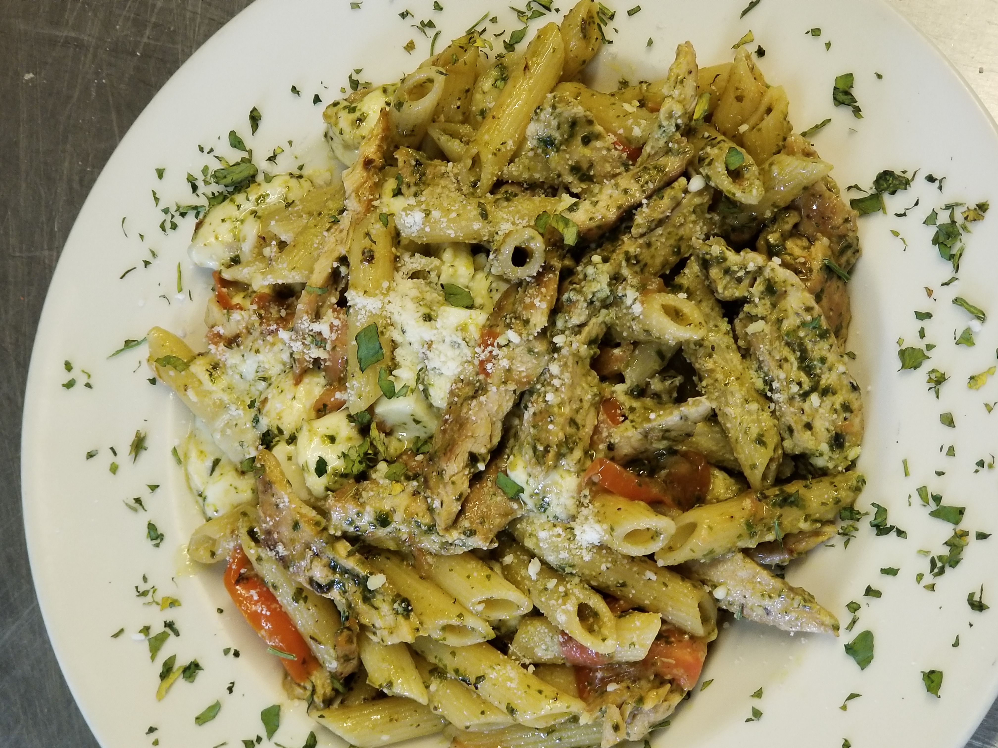 Order Grilled Chicken Pesto Pasta food online from Pizza Mia store, Newburgh on bringmethat.com