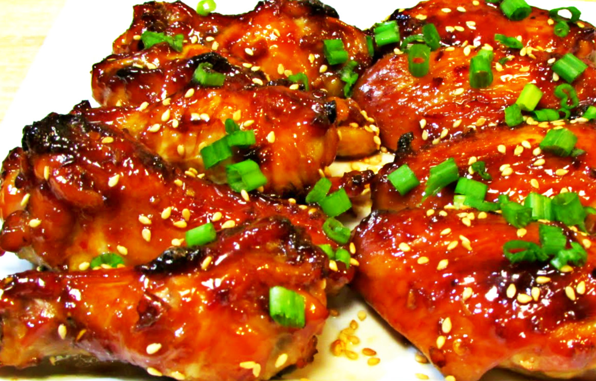 Order Thai Sweet Chili Wings food online from Red house store, New York on bringmethat.com