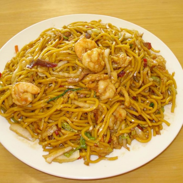 Order 40. House Special Lo Mein food online from Good chinese restaurant store, Brooklyn on bringmethat.com