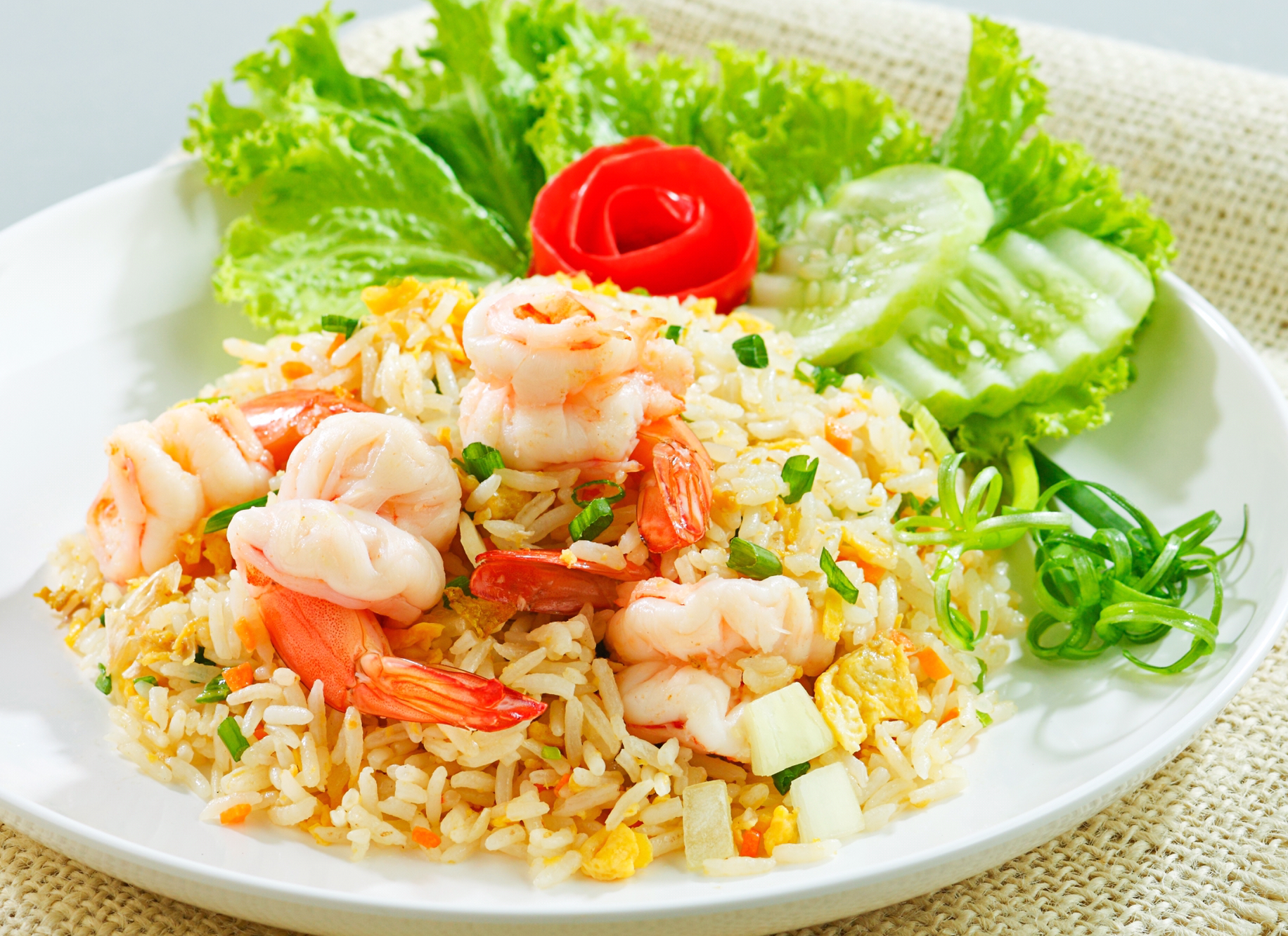 Order Thai Fried Rice food online from Thai Dishes Restaurant store, Santa Clarita on bringmethat.com