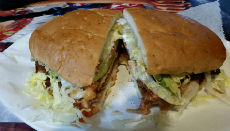 Order Torta de Pollo food online from Don Beto's Tacos store, Raleigh on bringmethat.com