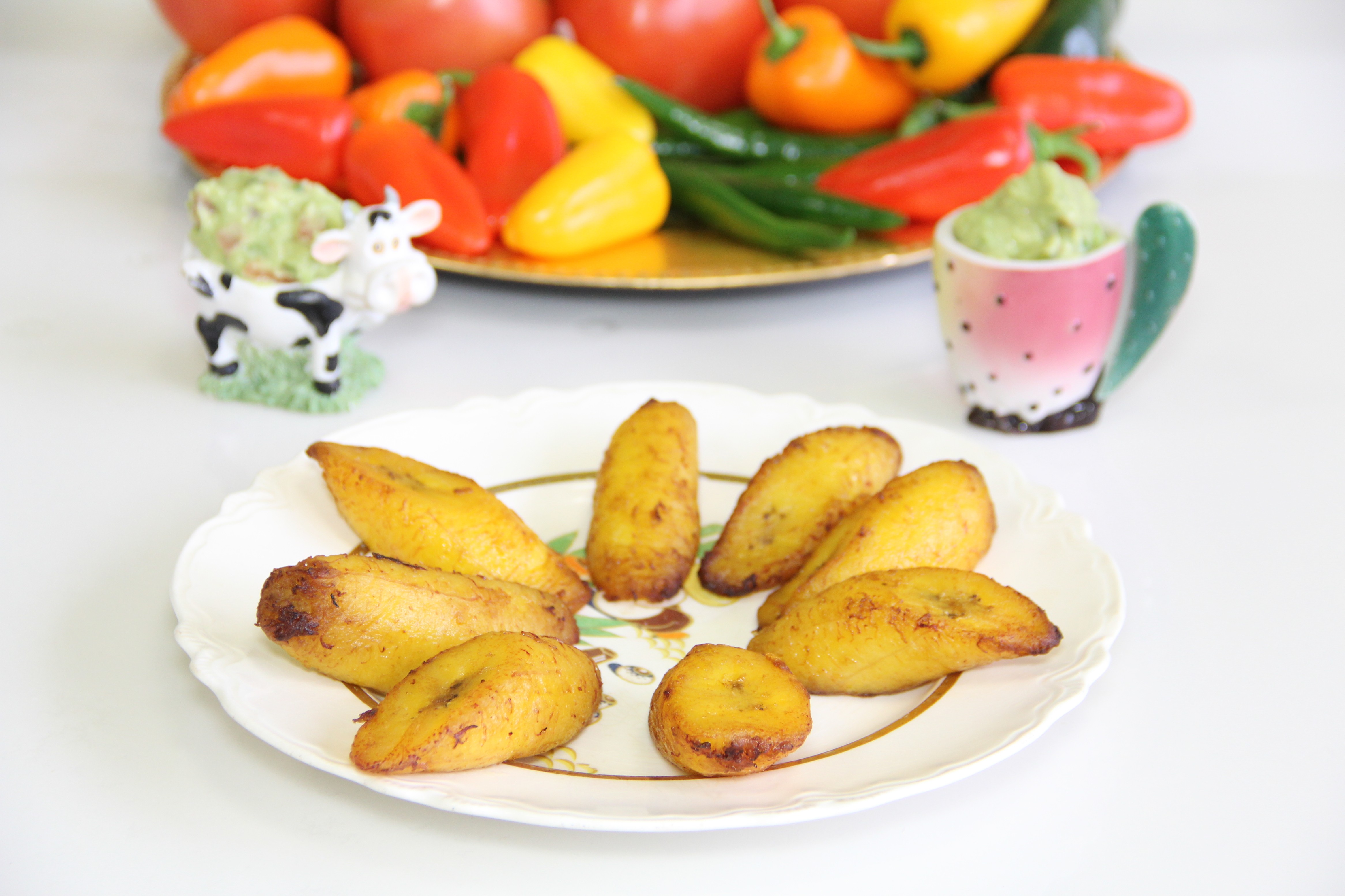 Order Fried Plantains food online from Taco Perfectos store, Levittown on bringmethat.com