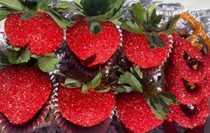 Order Bling Berry Treat Box - Full Dozen food online from Whipped Creamery store, Martinez on bringmethat.com