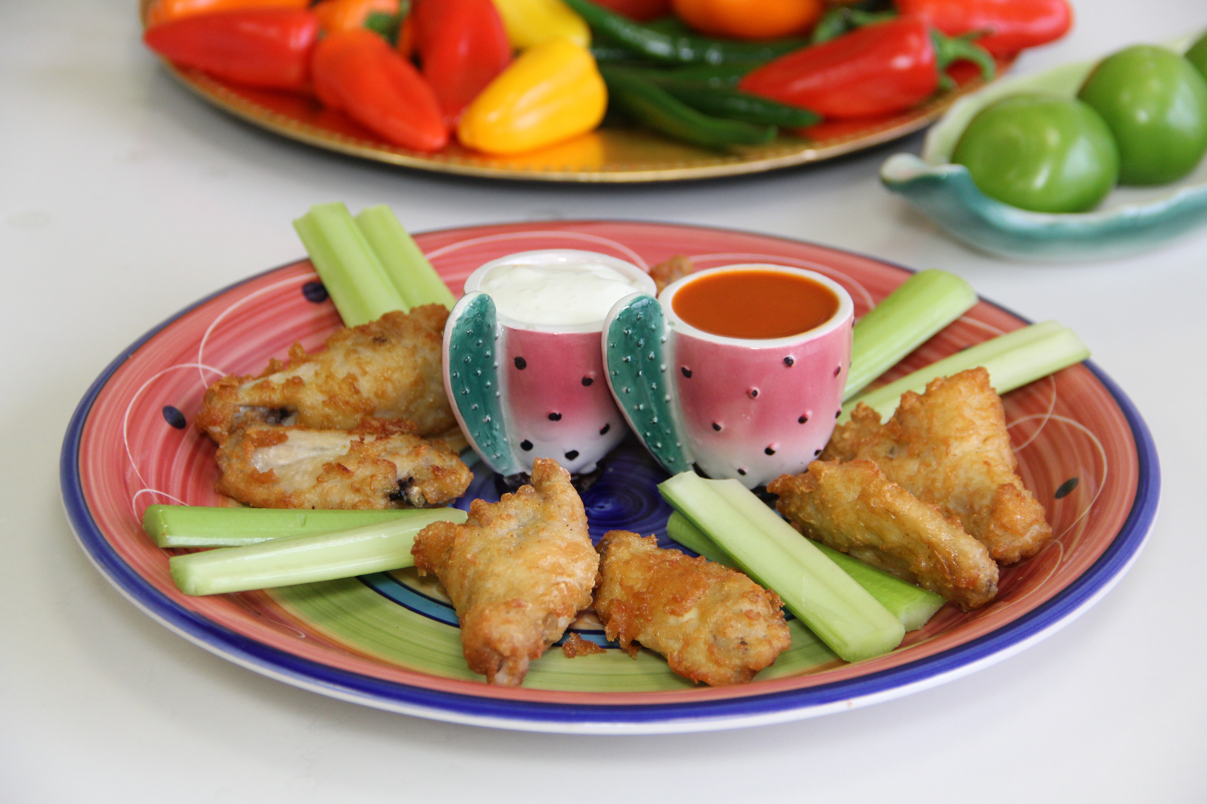 Order 8 Mexi Hot Wings food online from Taco Perfectos store, Levittown on bringmethat.com