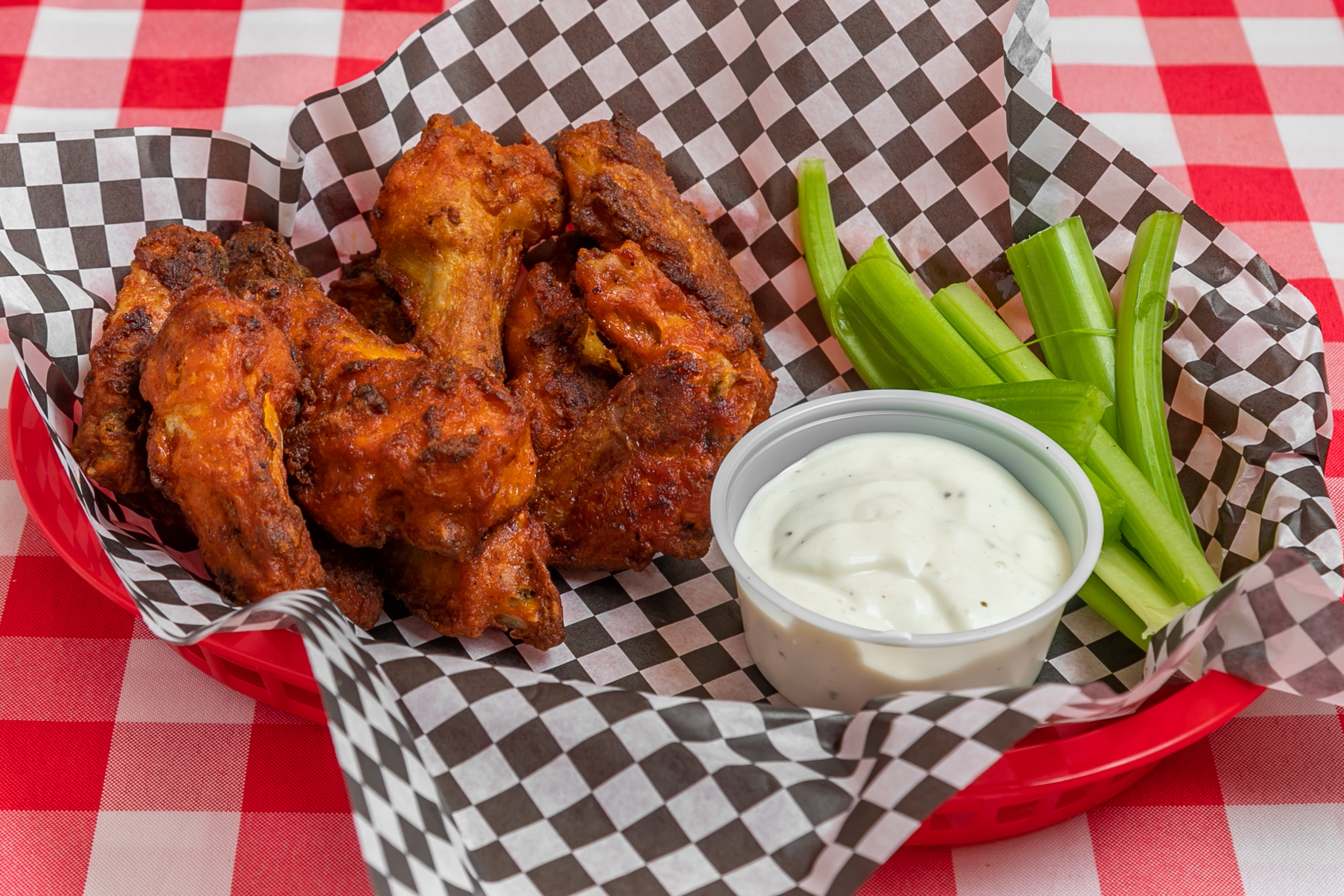 Order DeRoma's Wings - 10 Pieces food online from Deroma's Pizza store, Pawleys Island on bringmethat.com
