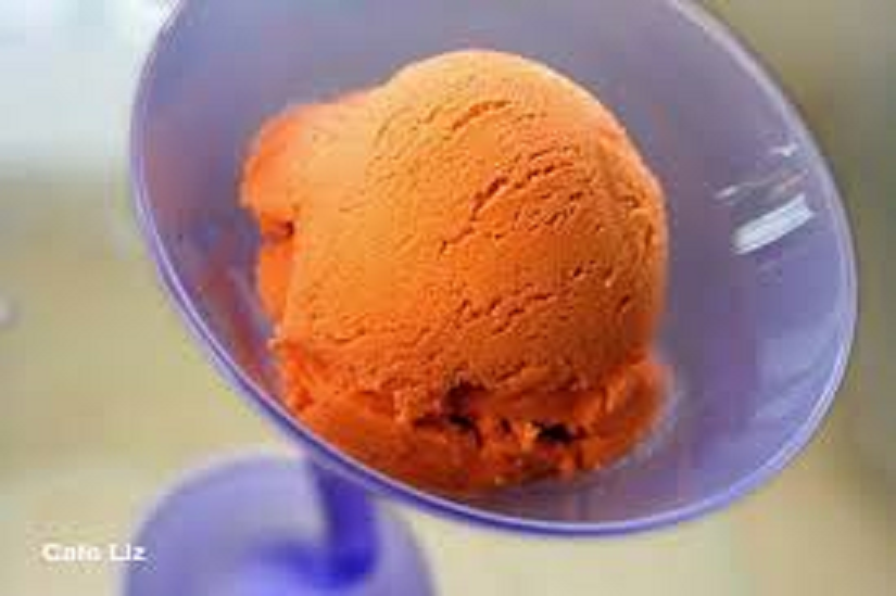 Order Thai Tea Ice Cream food online from Ying Thai Cuisine store, Westminster on bringmethat.com