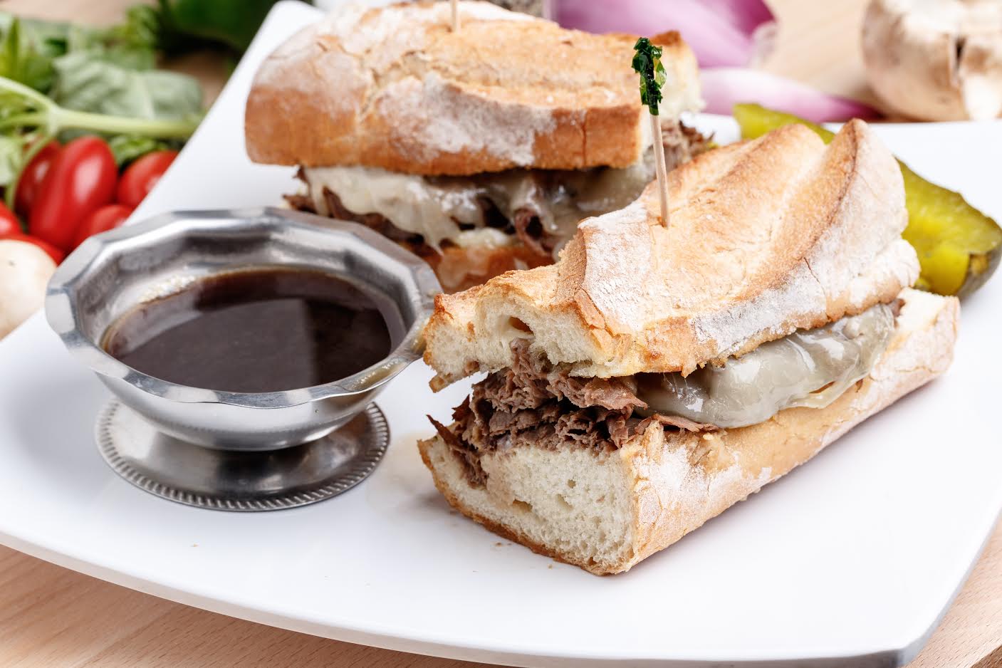Order Italian Beef Sandwich food online from Pizza Lounge store, Pasadena on bringmethat.com