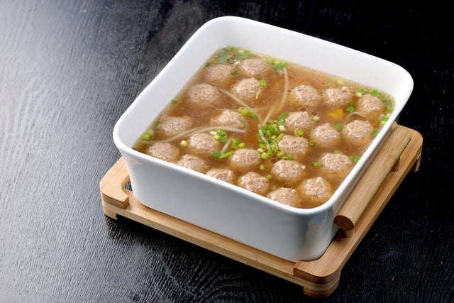 Order Meat Ball Tofu Soup丸子豆腐汤 food online from Frice store, Chino Hills on bringmethat.com