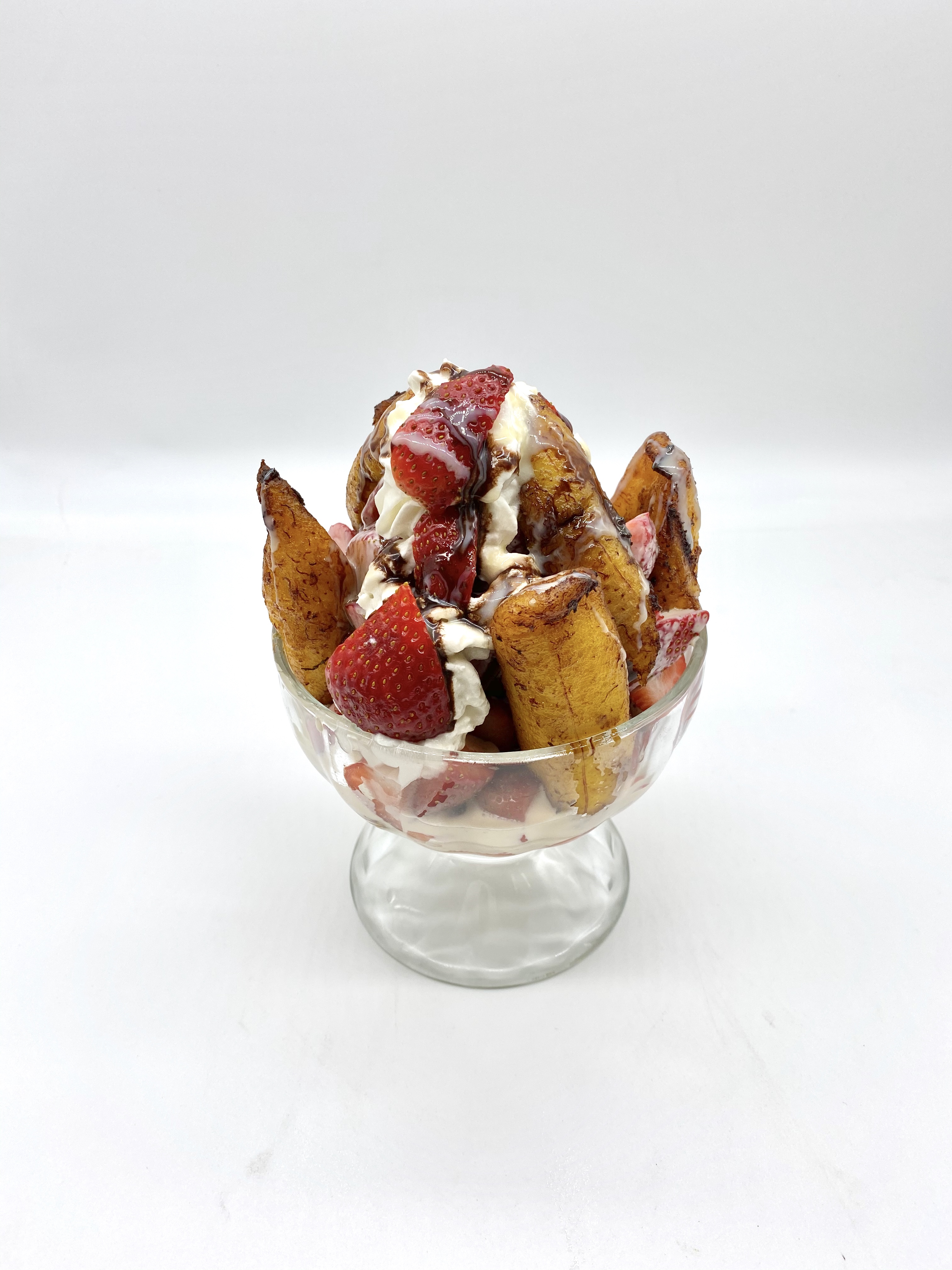 Order Platanos & sweet cream food online from Tacos Y Jugos Genesis store, Elmhurst on bringmethat.com