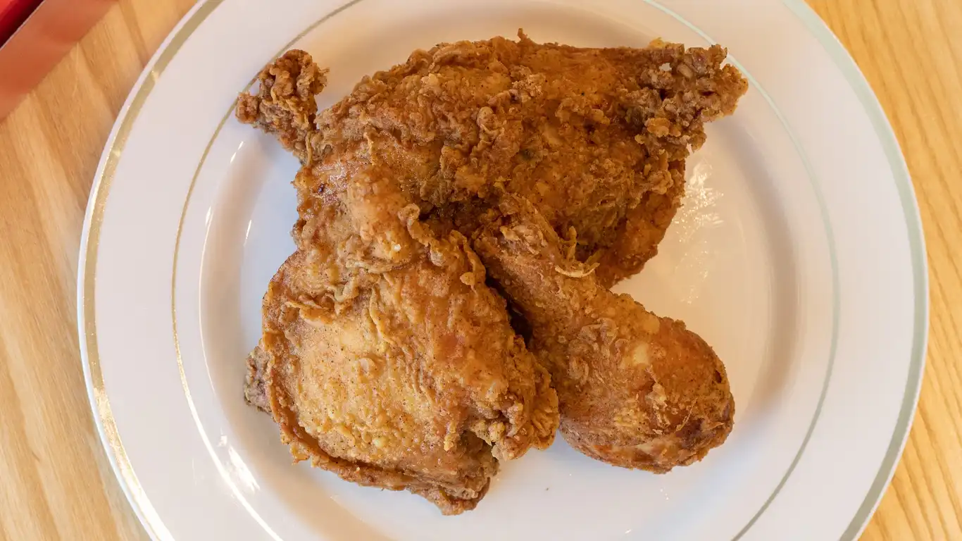 Order Quarter Bird food online from Saint Crispys Fried Chicken Co. store, Brentwood on bringmethat.com