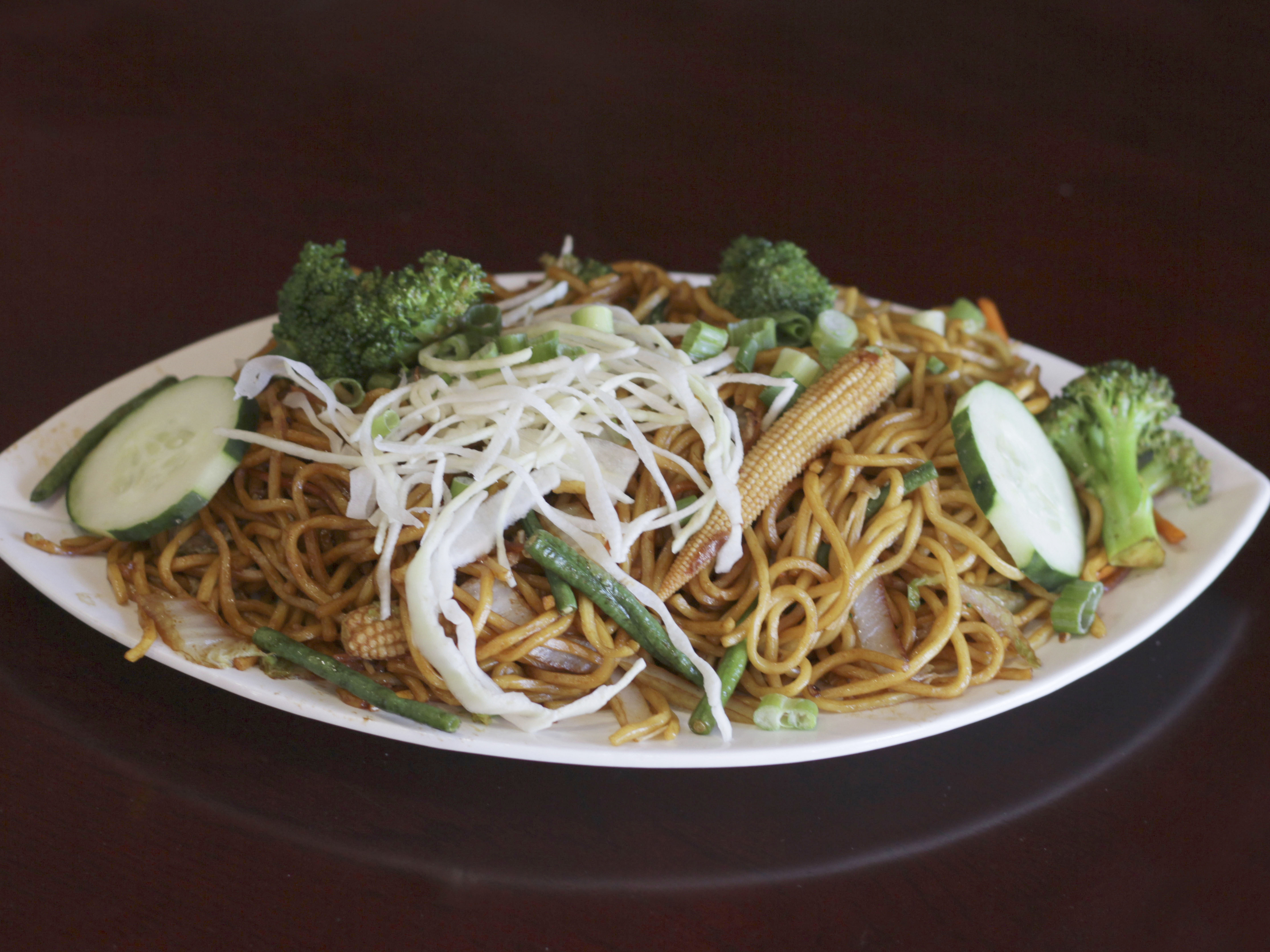 Order Vegetable Chow Mein food online from Kaieteur Express Restaurant store, South Richmond Hill on bringmethat.com