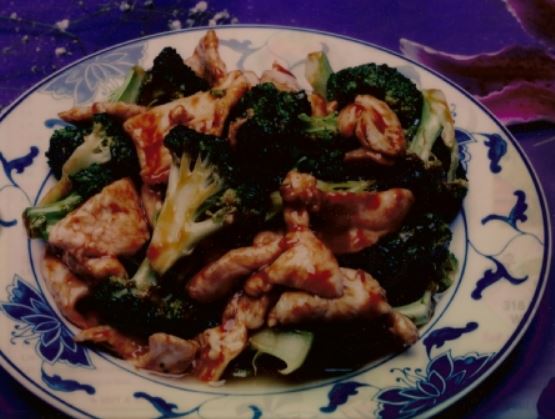 Order L5. Chicken with Broccoli food online from China Garden store, Waukegan on bringmethat.com