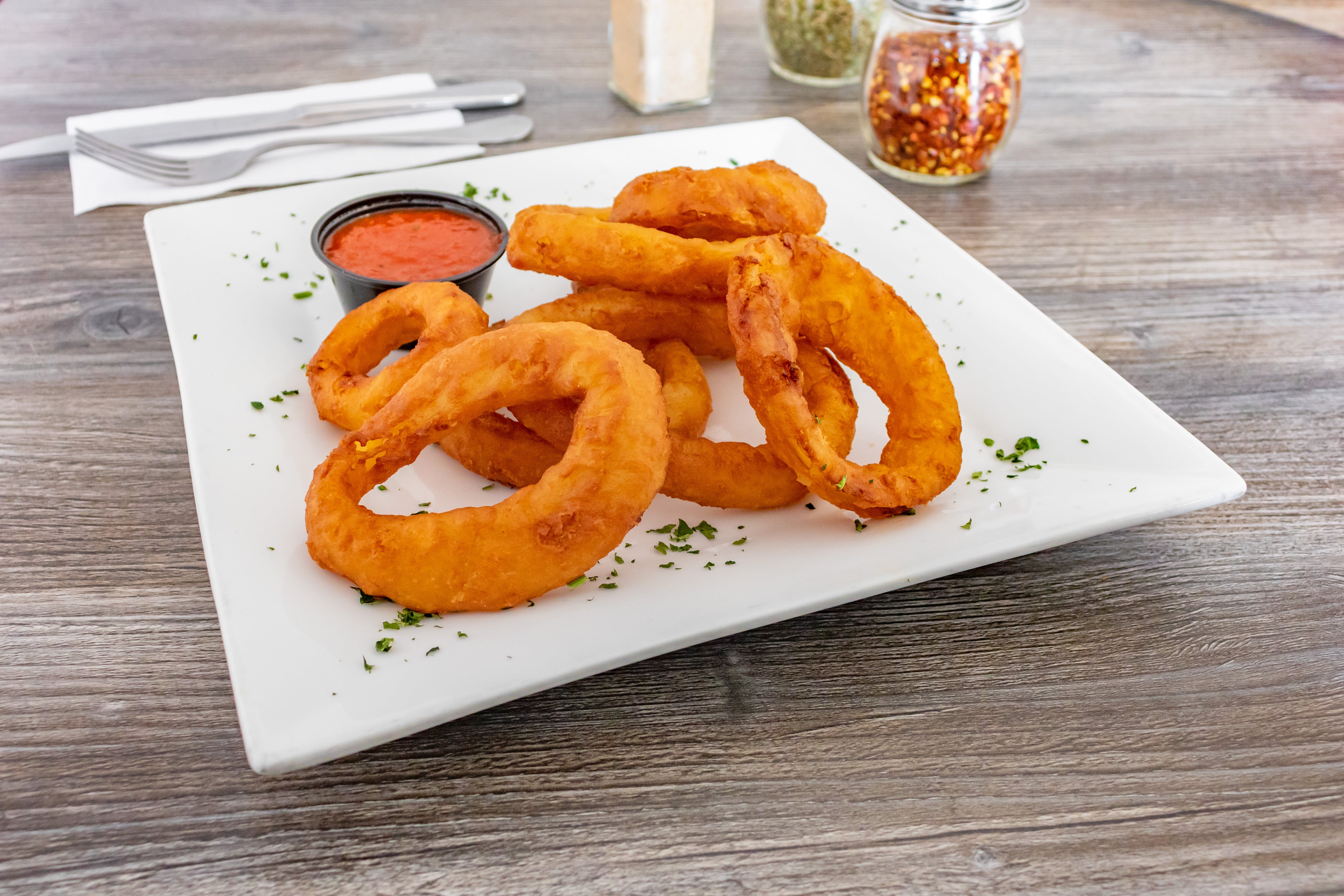 Order Onion Rings - Appetizer food online from Pizza 541 store, Burlington Townshnip on bringmethat.com