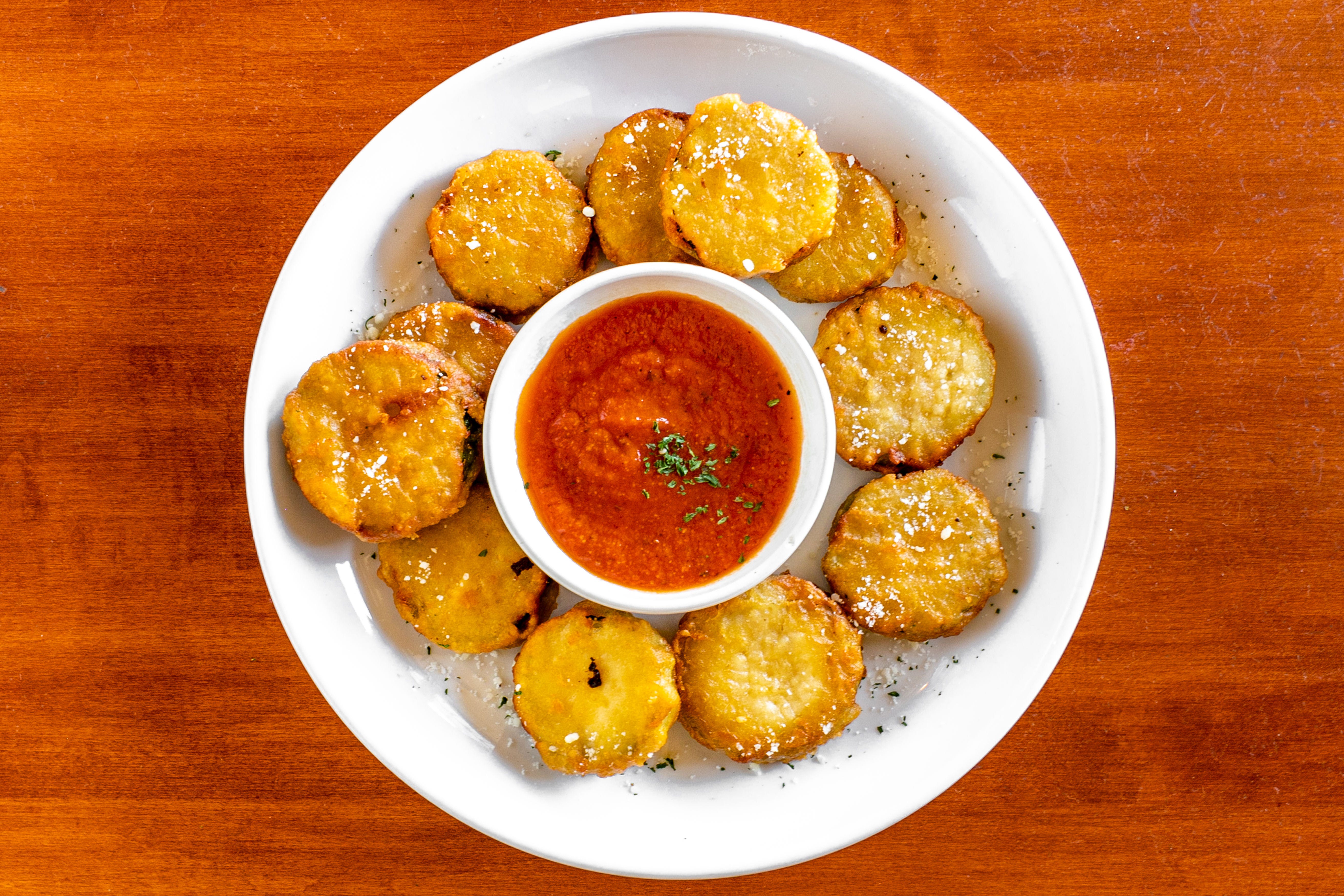Order Fried Zucchini - Appetizer food online from Villa Vinci store, Wylie on bringmethat.com