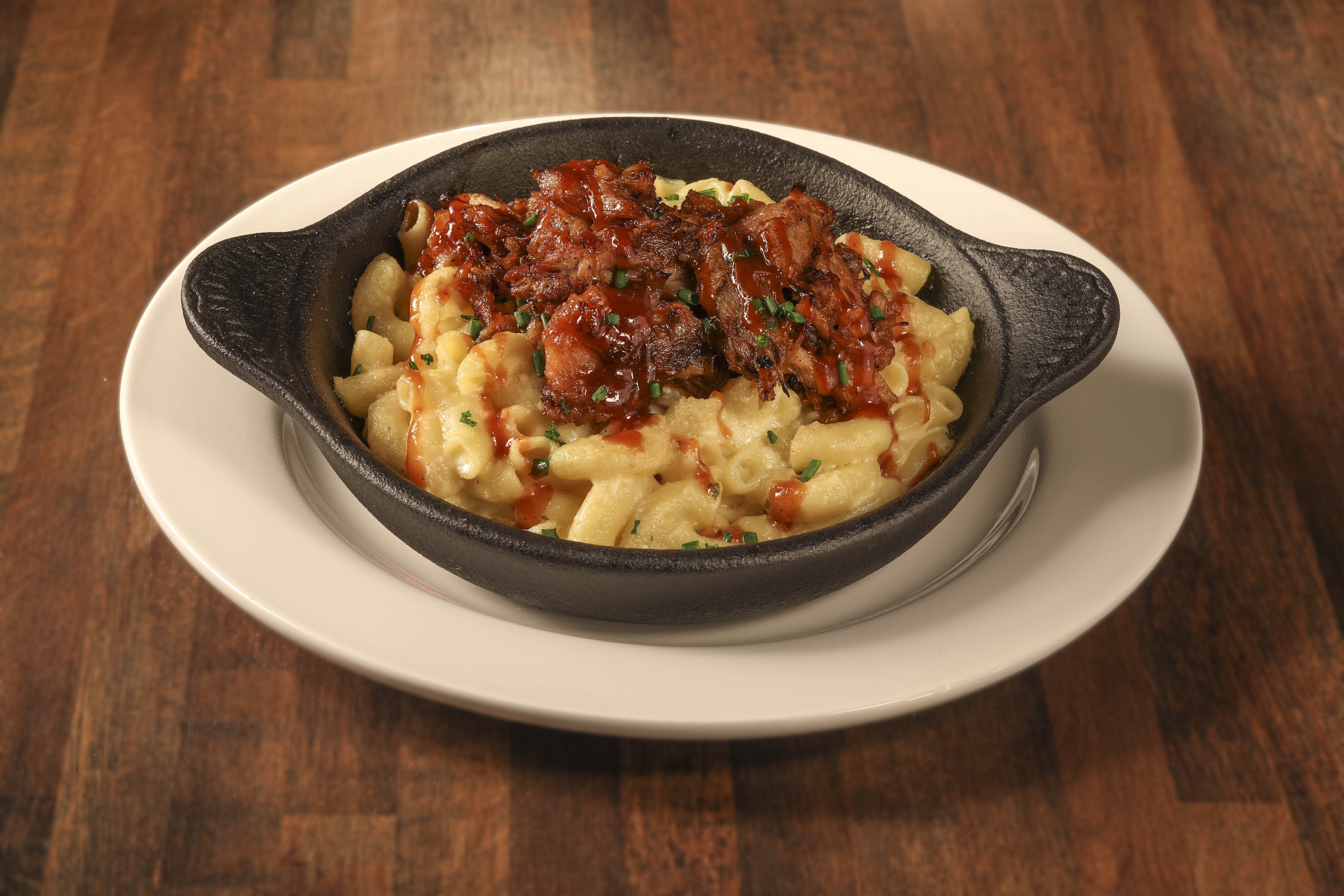 Order The Ultimate Mac and Cheese food online from In The Game store, Peabody on bringmethat.com