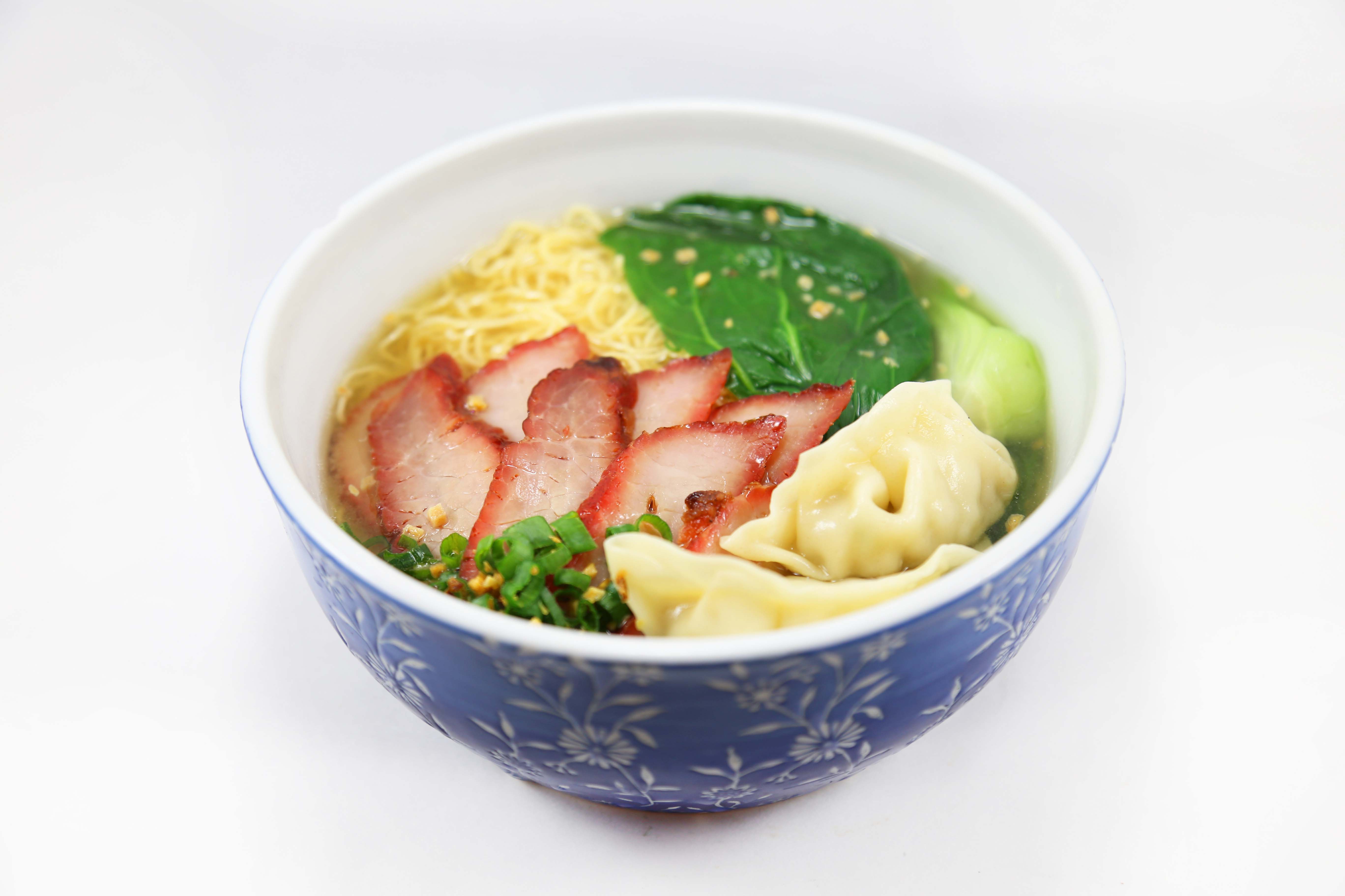 Order 87. BBQ Pork and Gyoza Hongkong Noodle Soup food online from Eto'O Modern Asian Cuisine store, Chicago on bringmethat.com