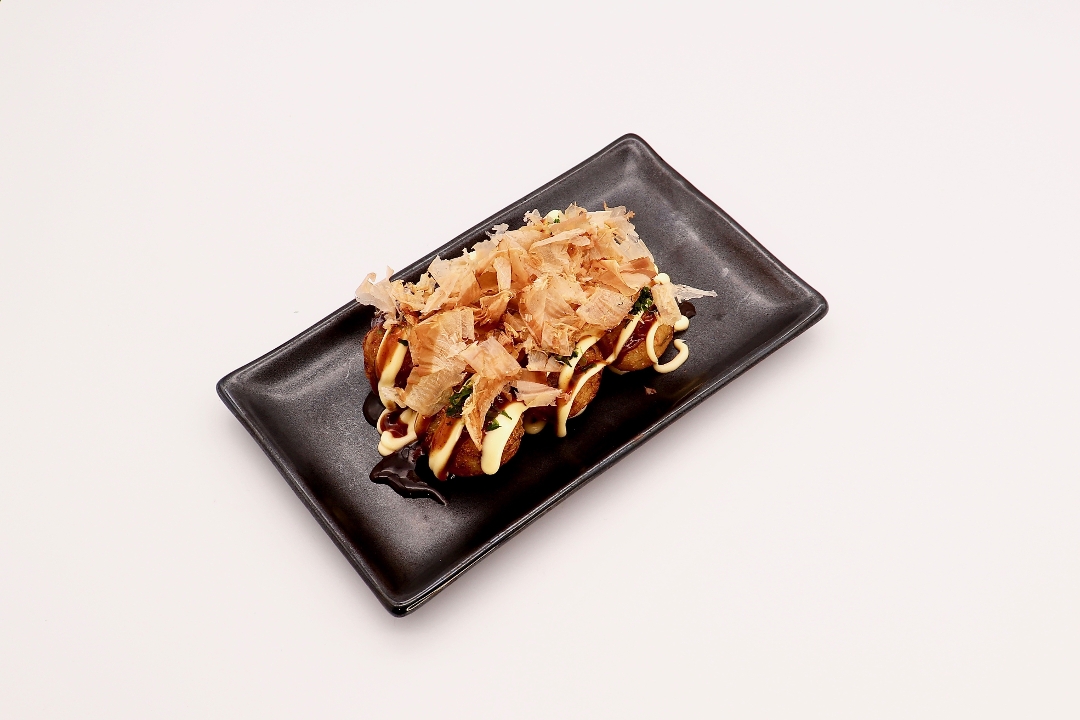 Order Takoyaki Octopus Dumplings food online from Kizuki Ramen & Izakaya store, Carmel on bringmethat.com
