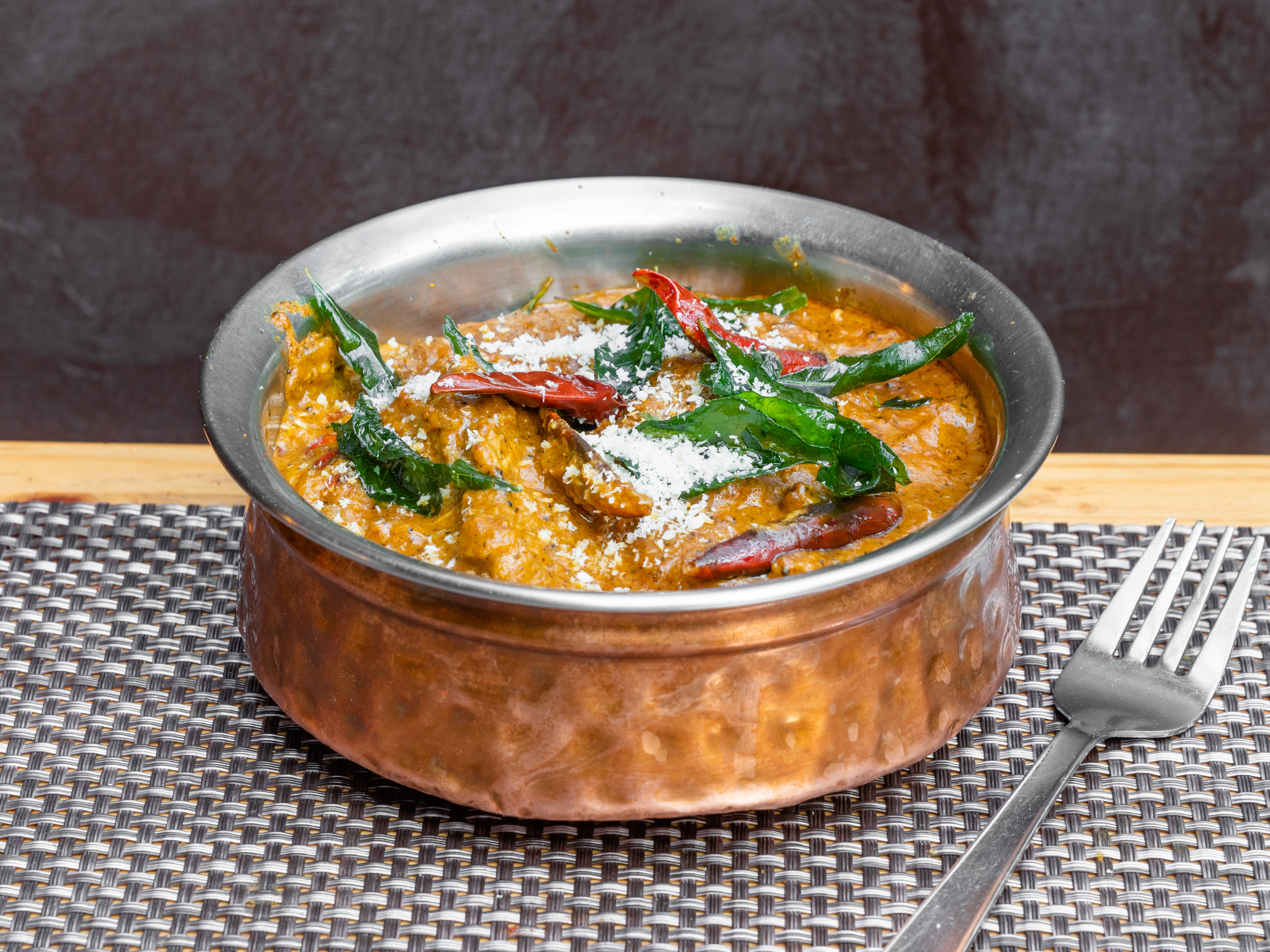 Order Mutton Chettinad food online from Patiala store, New York on bringmethat.com