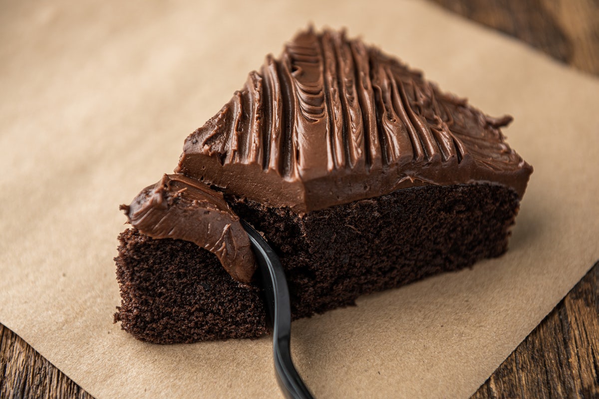 Order Chocolate Cake food online from Smokey Mo Bbq store, Round Rock on bringmethat.com