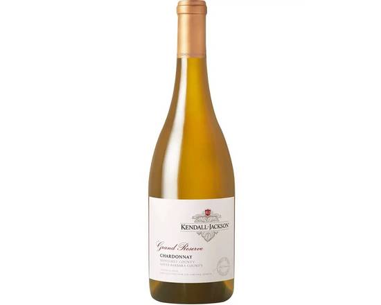 Order Kendall-Jackson Vintner's Reserve Chardonnay, 750mL white wine (13.5% ABV) food online from Brothers Wine & Liquor store, Copiague on bringmethat.com