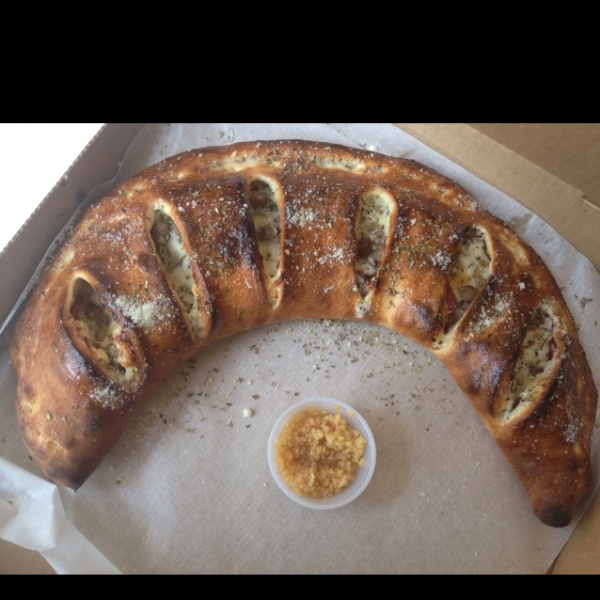 Order Vegetarian Calzone food online from Chicos Pizza store, San Francisco on bringmethat.com