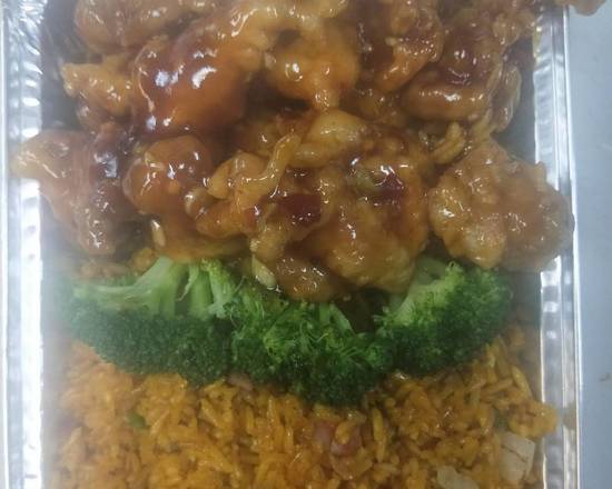 Order Combo General Tso's Chicken food online from Great Wok store, New Orleans on bringmethat.com