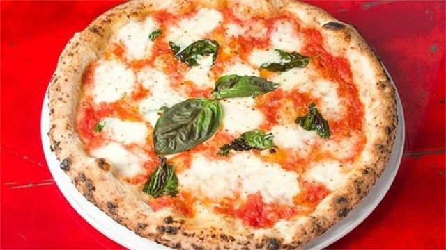 Order Margherita Pizza food online from Varuni Napoli store, Atlanta on bringmethat.com
