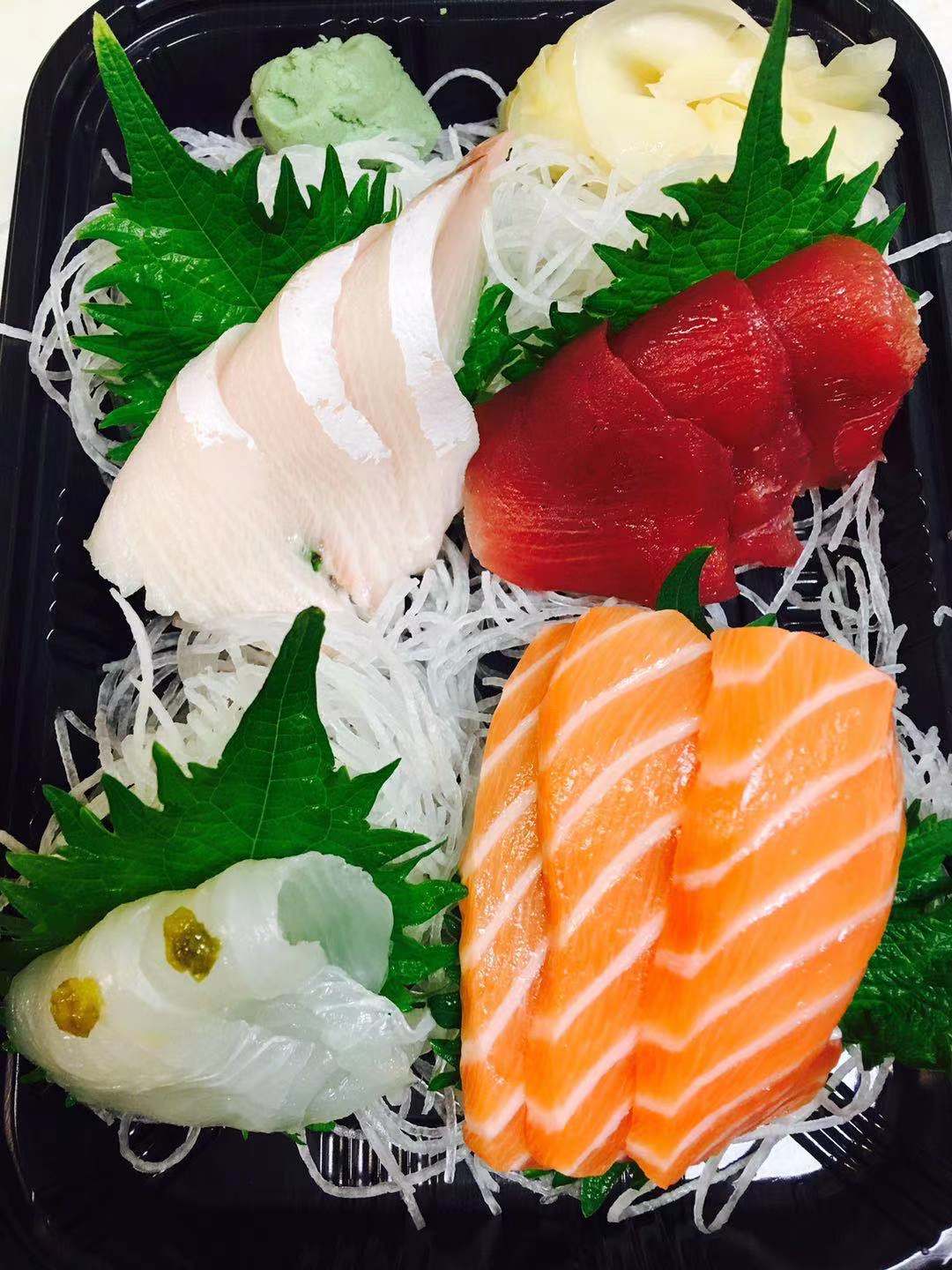 Order E03. Sashimi Regular Combination food online from Asakuma Sushi Delivery-Marina Del Rey store, Los Angeles on bringmethat.com