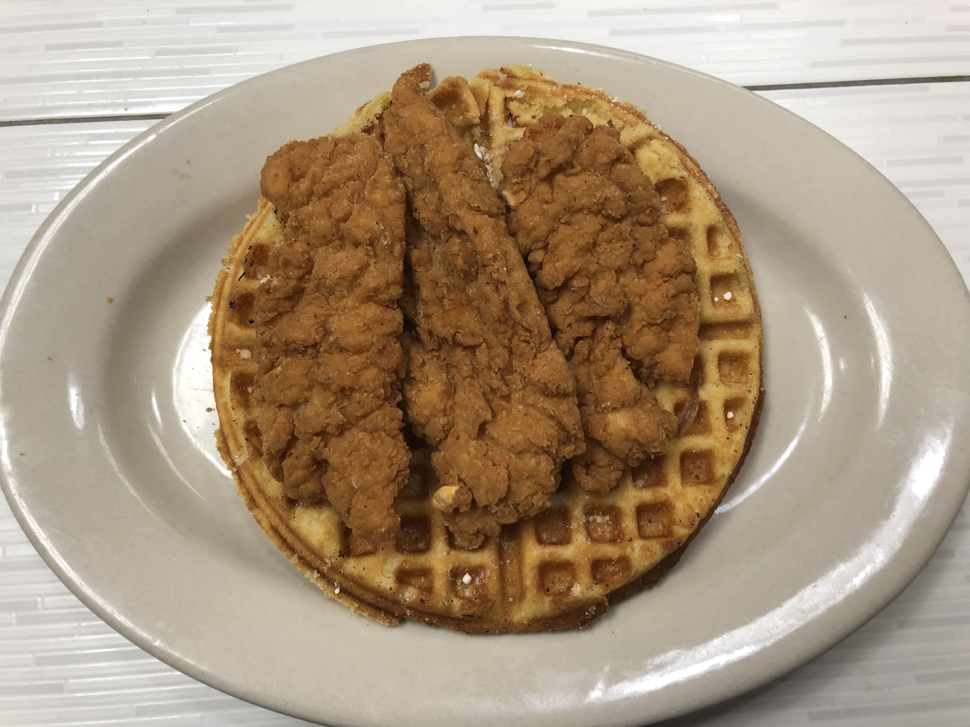 Order Wafle with Fried Chicken food online from Johnny's Pizza Diner store, Bronx on bringmethat.com