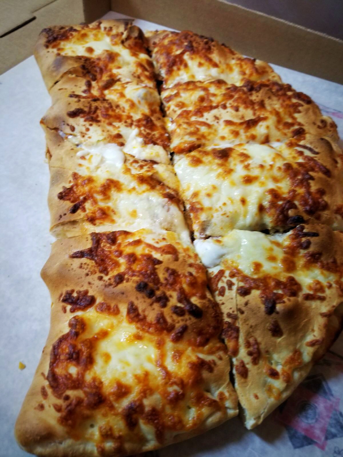 Order Cheese Calzone food online from Pizzeria Gusto store, Providence on bringmethat.com