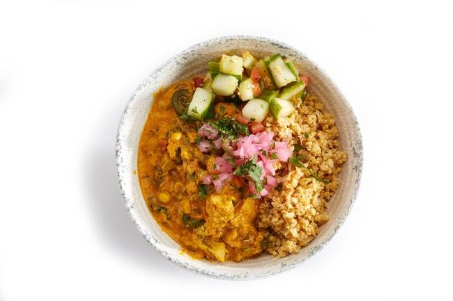 Order CURRIED VEGETABLES BOWL food online from Bombay Pizza Kitchen store, Eden Prairie on bringmethat.com