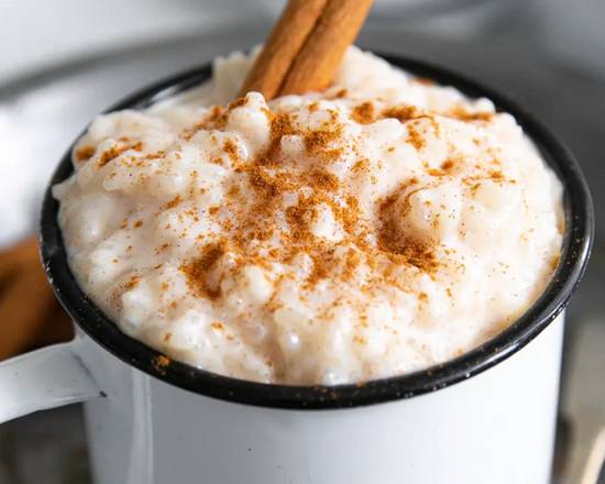 Order Hot Arroz con Leche (Atole) food online from Tts Tacos & Tortas Cocina Mexicana store, Chicago on bringmethat.com
